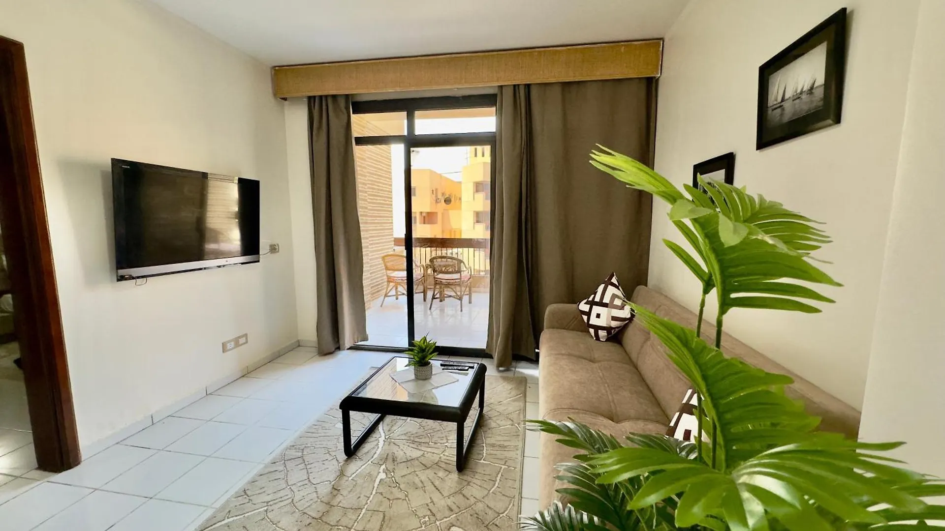 Hotel Gaddis Hotel, Suites And Apartments Luxor