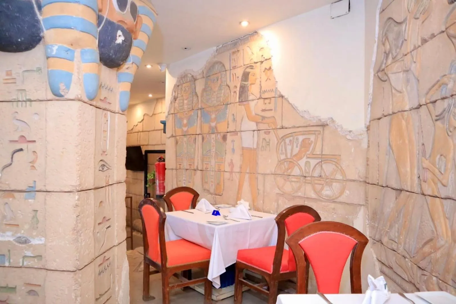 Gaddis Hotel, Suites And Apartments Luxor Hotel